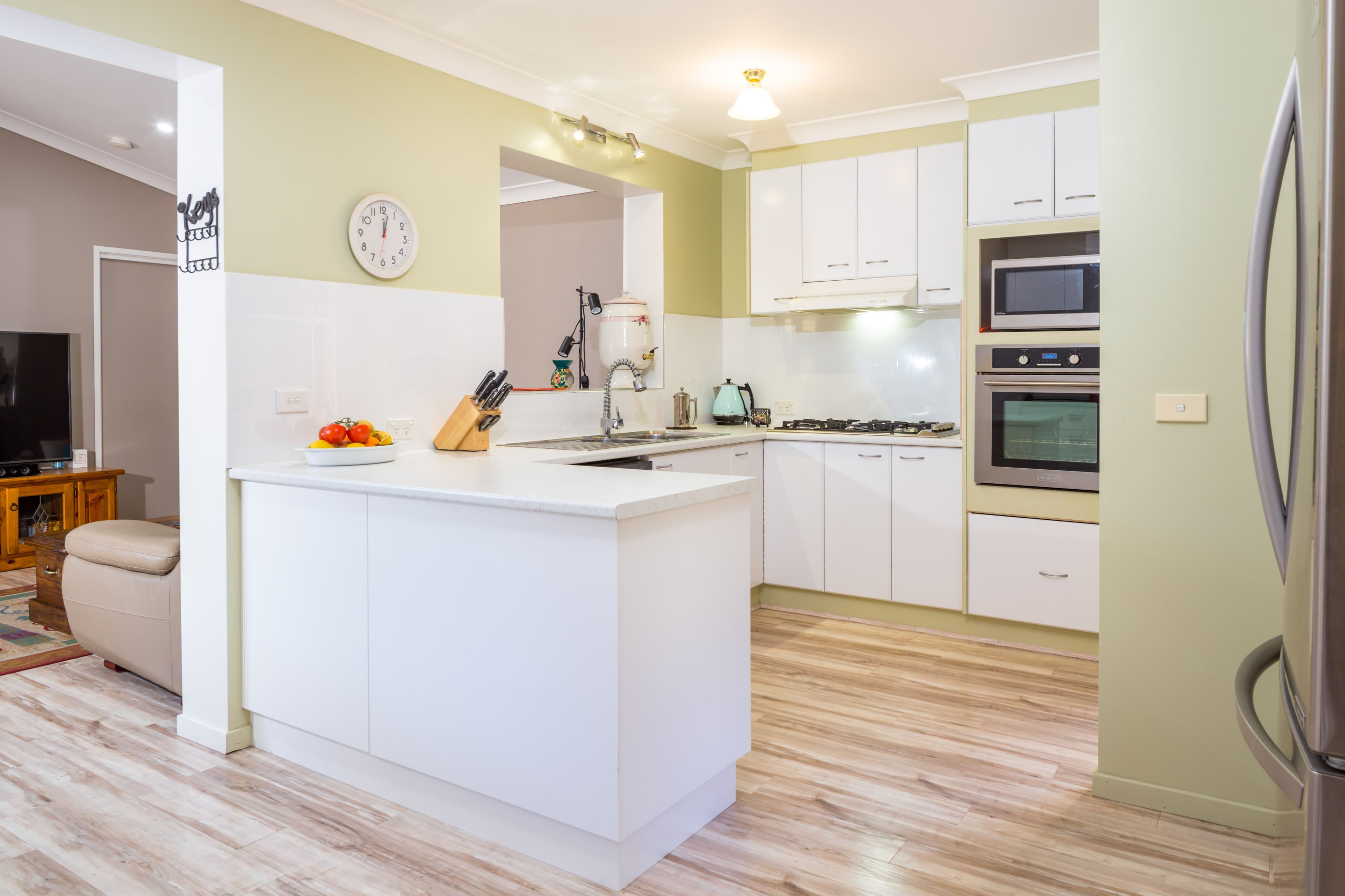 10 Gosford Close, Grafton - Image 1