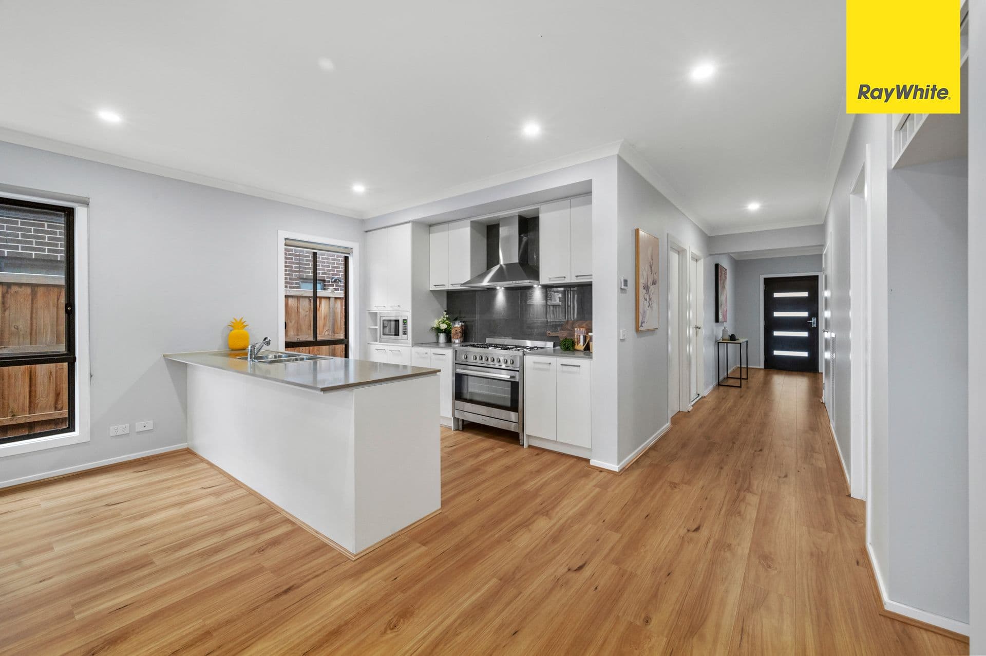 11 Exmouth Street, THORNHILL PARK VIC 3335, Thornhill Park - Thumbnail 8