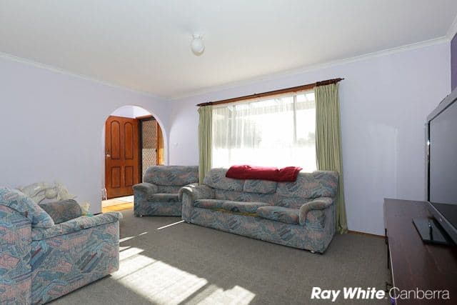 6 Jiggi Place, ISABELLA PLAINS ACT 2905, Isabella Plains - Thumbnail 3