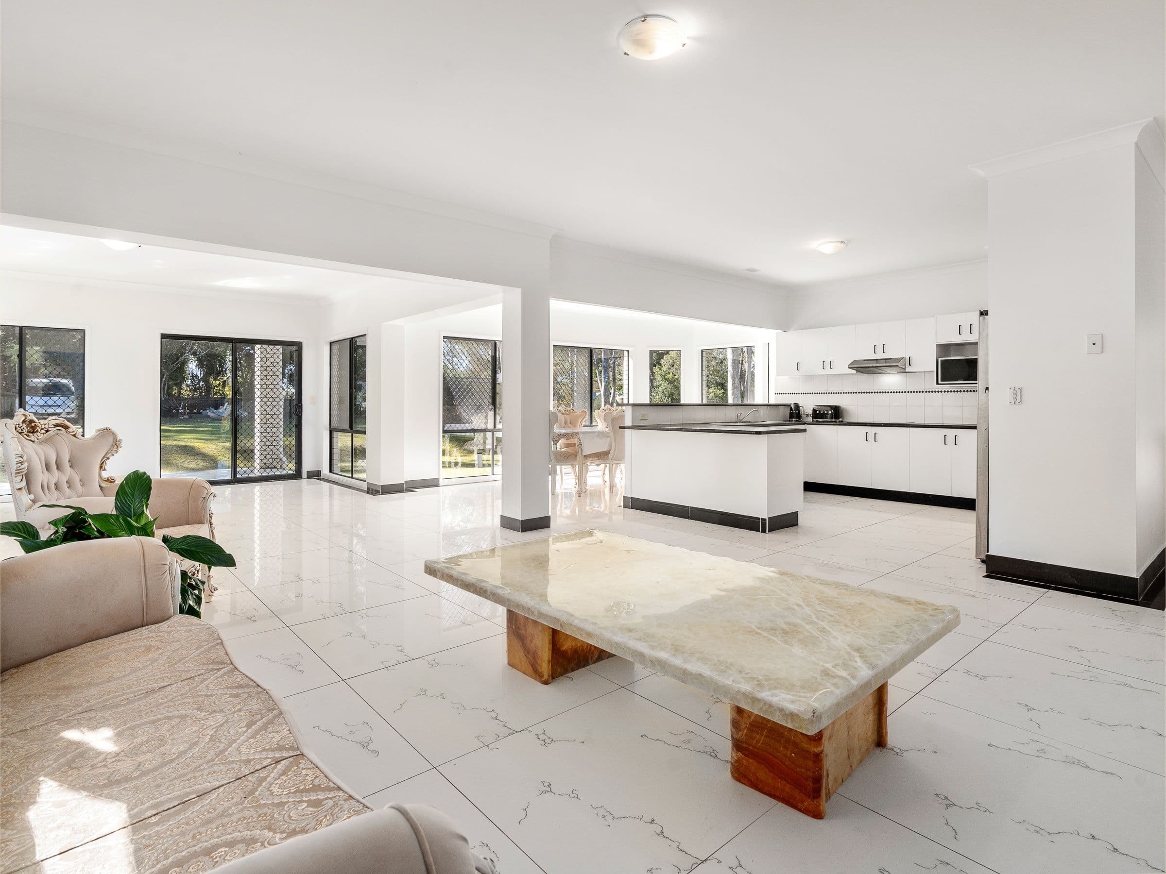 82-84 Chloe Drive, Munruben QLD 4125, Munruben - Thumbnail 5
