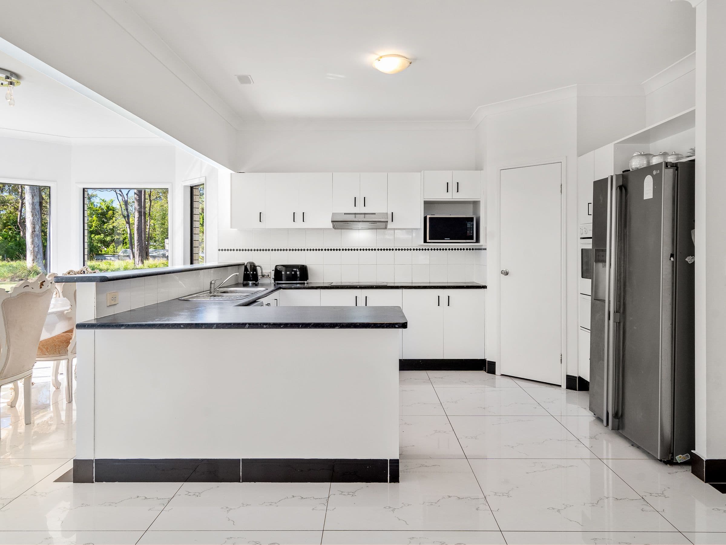 82-84 Chloe Drive, Munruben QLD 4125, Munruben - Thumbnail 6