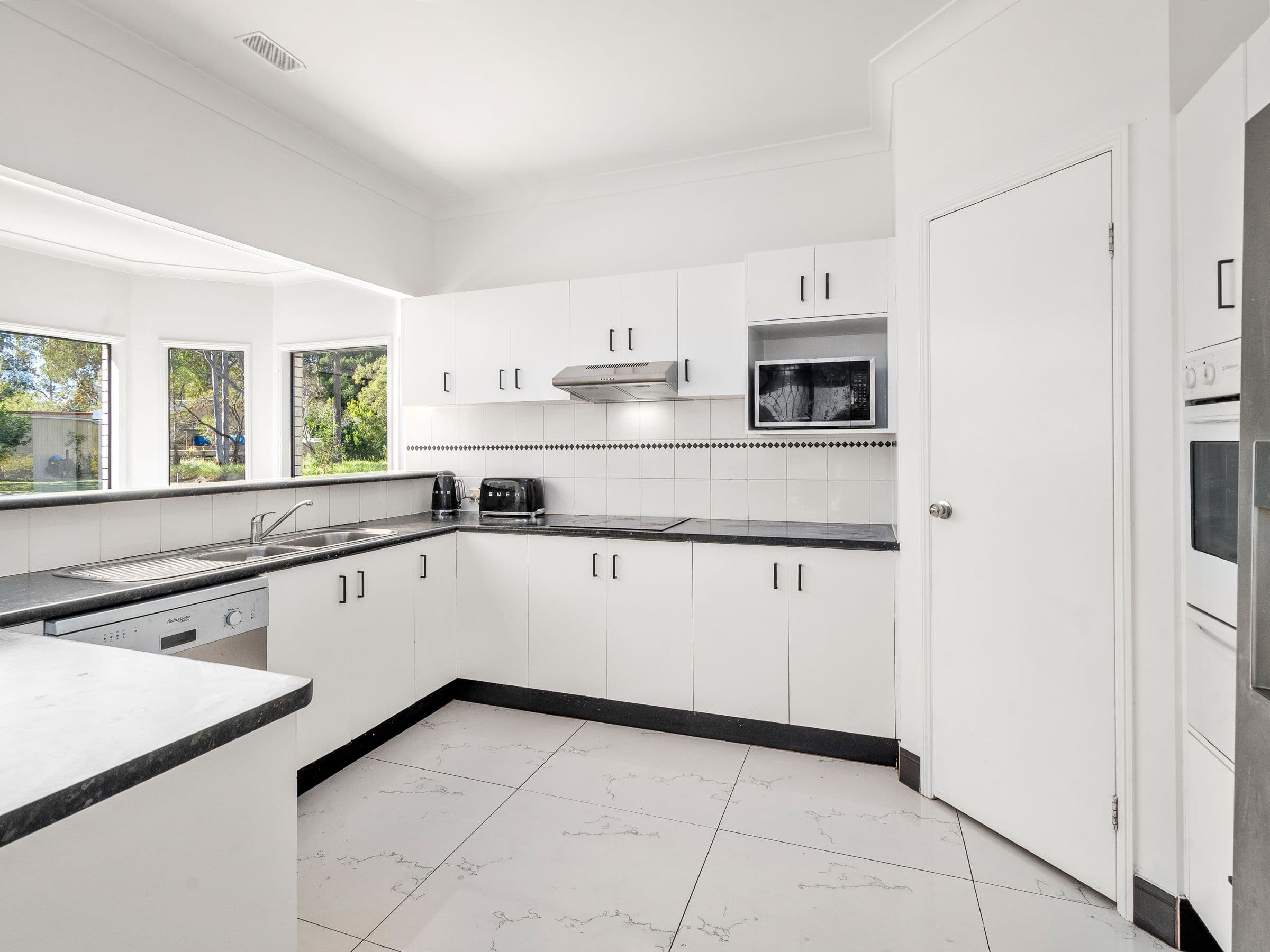 82-84 Chloe Drive, Munruben QLD 4125, Munruben - Thumbnail 7