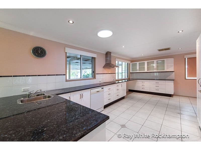 103 Emmerson Drive, GLENLEE QLD 4711, Glenlee - Thumbnail 5