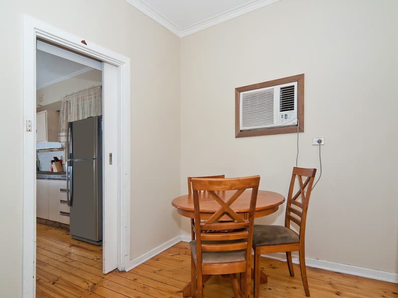 15 Bloomfield Crescent, Elizabeth Downs - Thumbnail 4