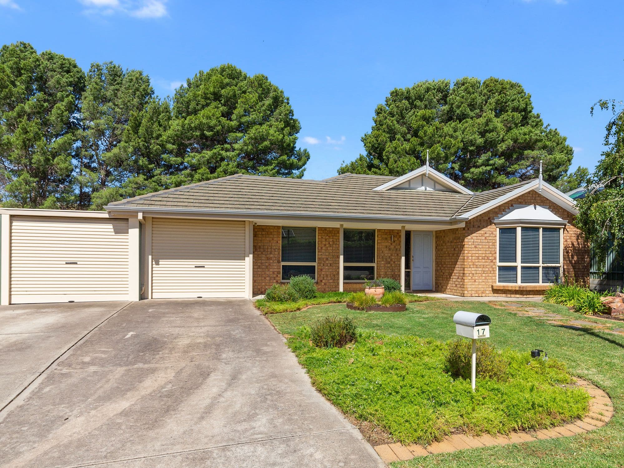 17 Oakford Crescent, Happy Valley SA 5159, Happy Valley - Thumbnail 2