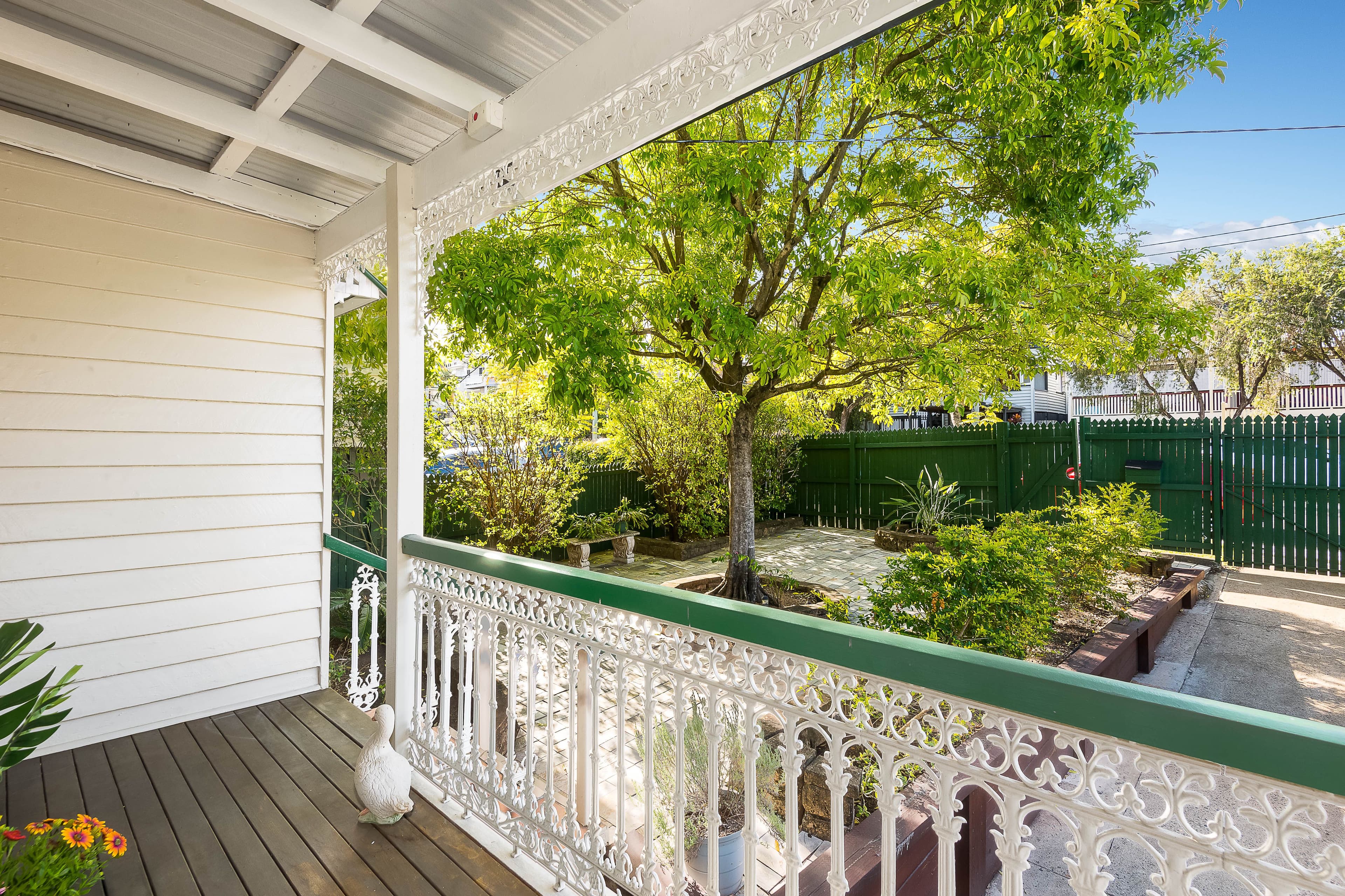 18 Thorne Street, Windsor QLD 4030, Windsor - Thumbnail 2