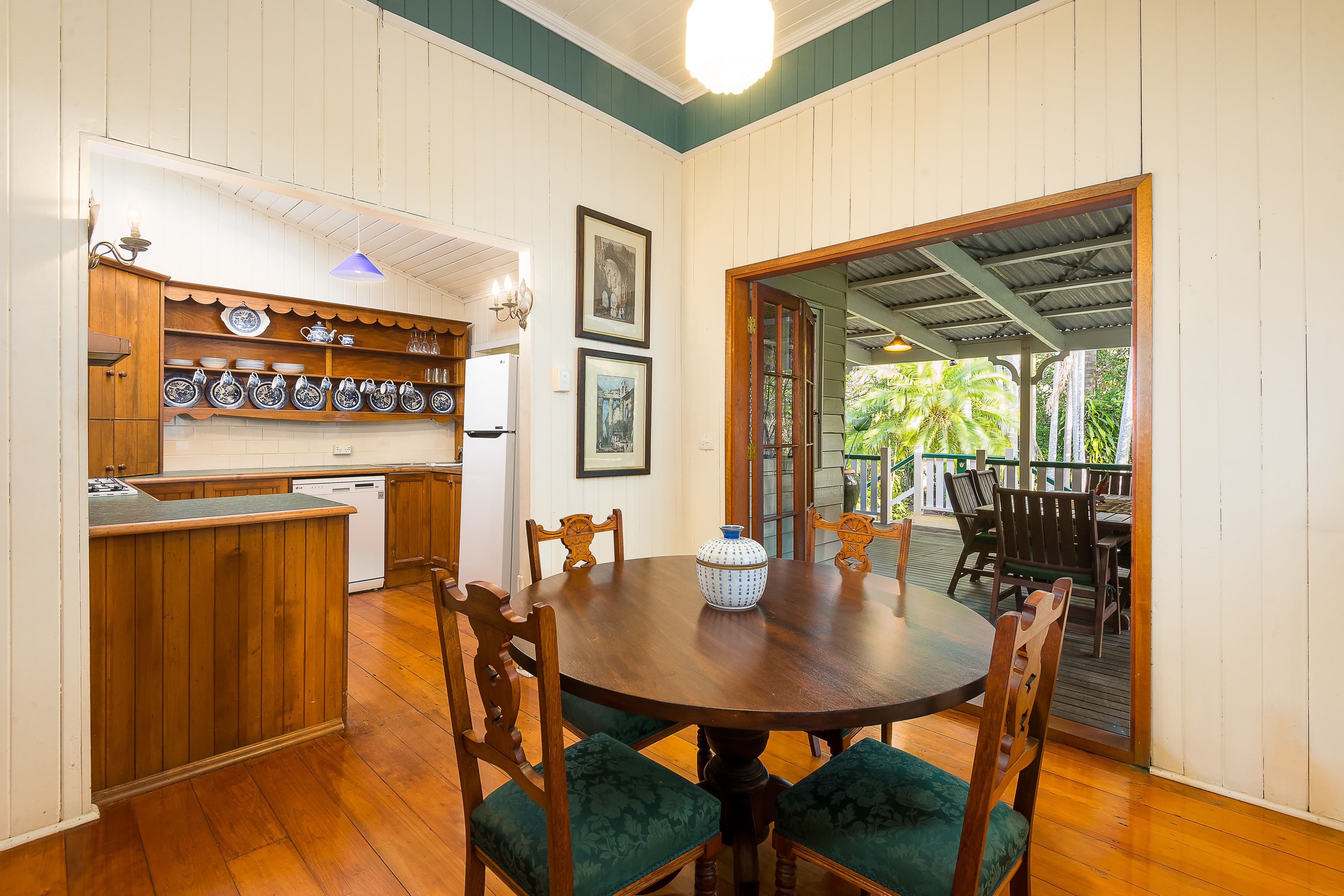 18 Thorne Street, Windsor QLD 4030, Windsor - Thumbnail 5