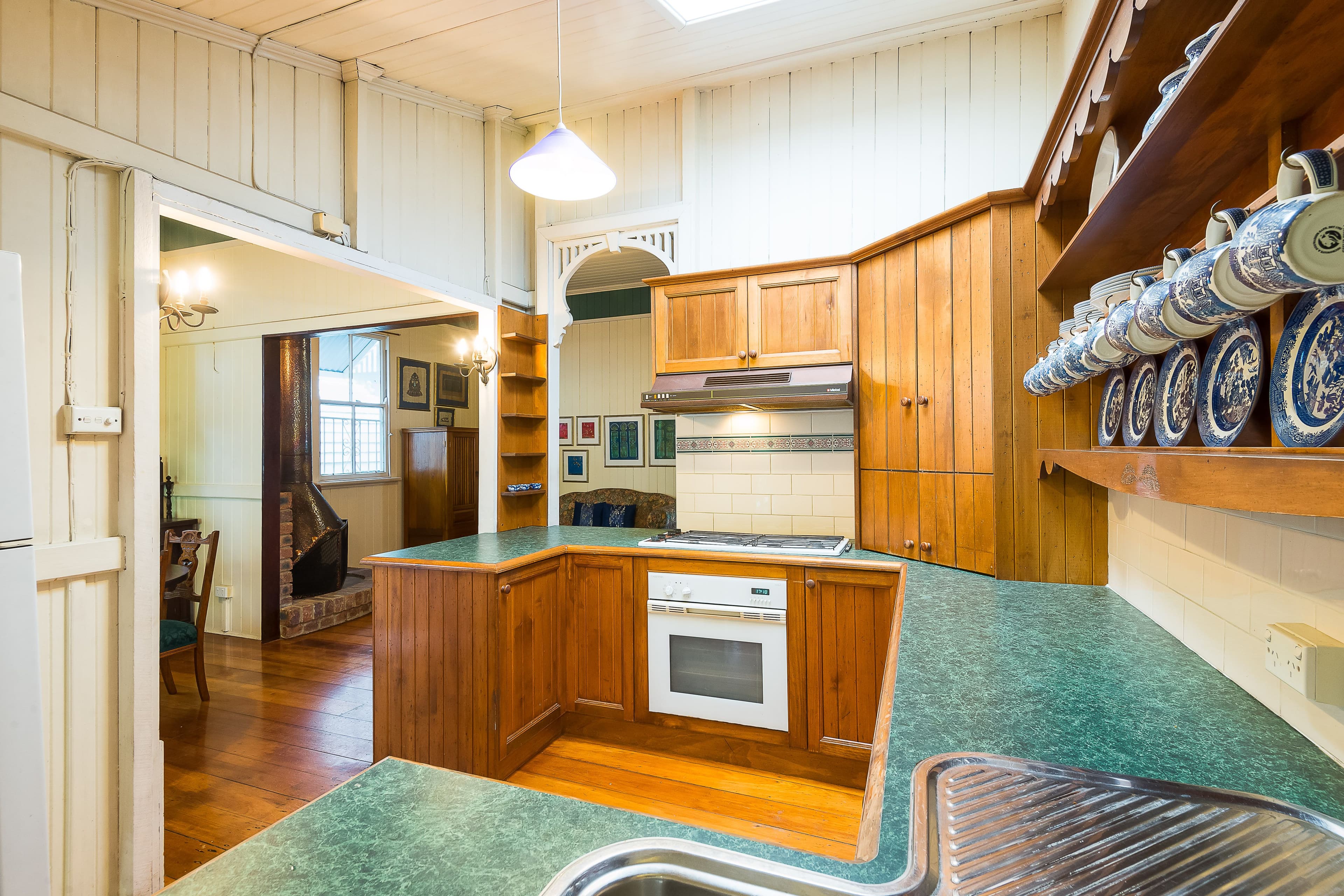 18 Thorne Street, Windsor QLD 4030, Windsor - Thumbnail 7