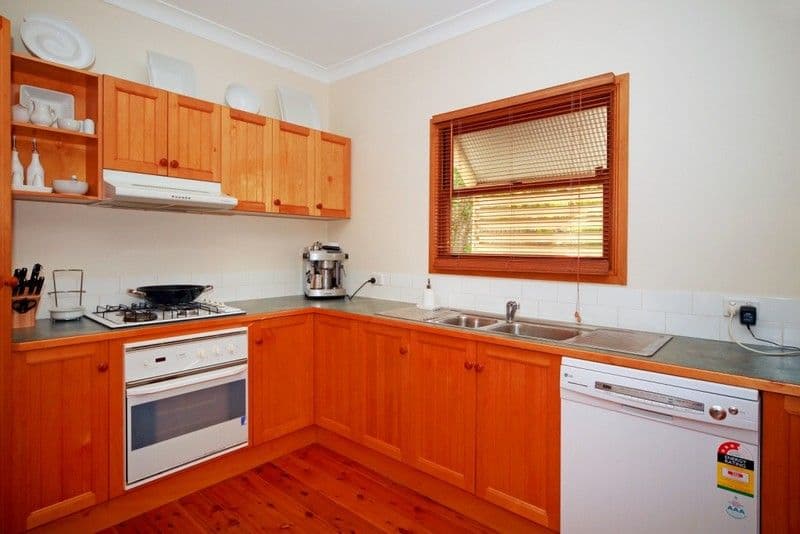 30 Deviney Street, MORNINGSIDE QLD 4170, Morningside - Thumbnail 3