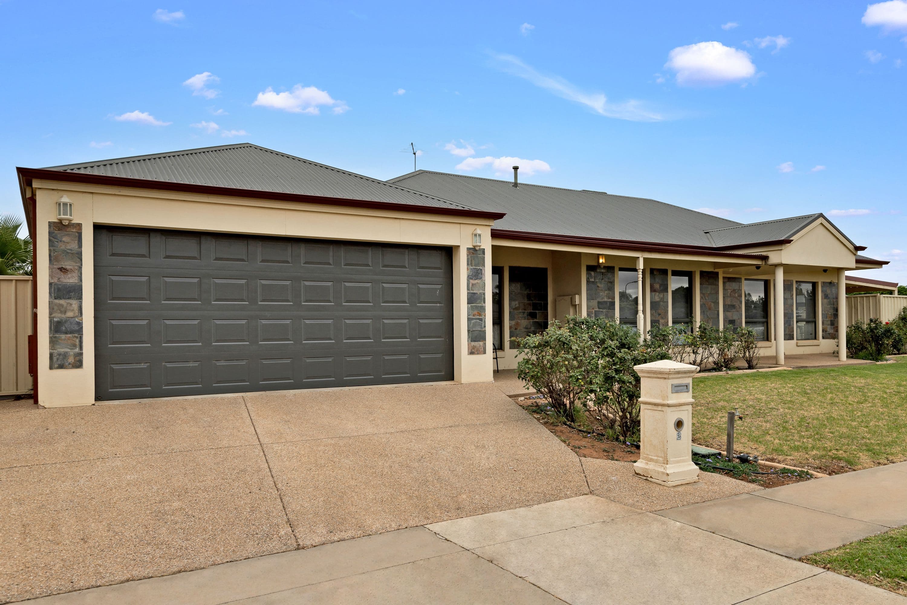 2 Canterbury Drive, Mildura VIC 3500, Mildura - Thumbnail 2