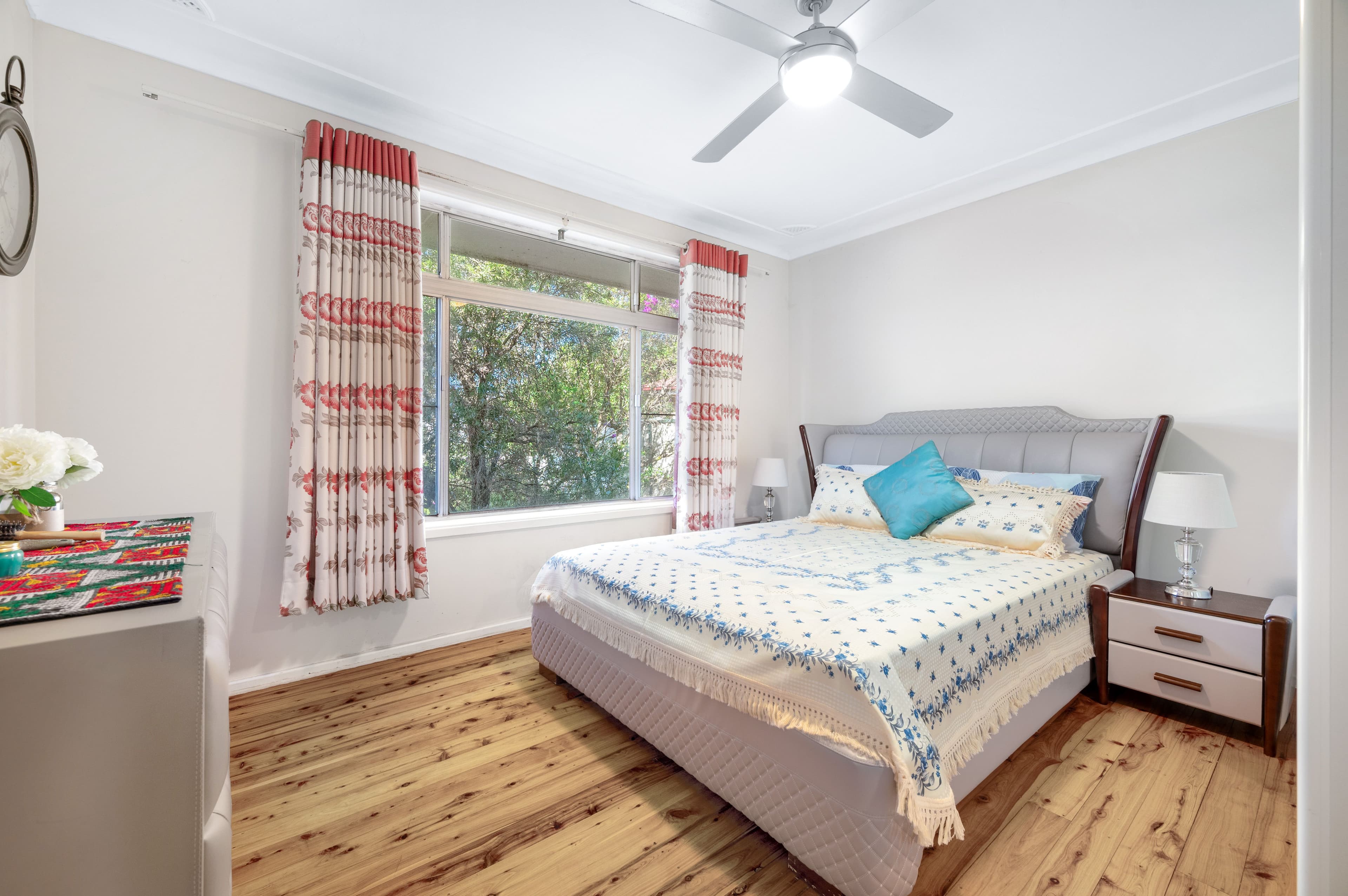 5 Burns Avenue, Macquarie Fields NSW 2564, Macquarie Fields - Thumbnail 4