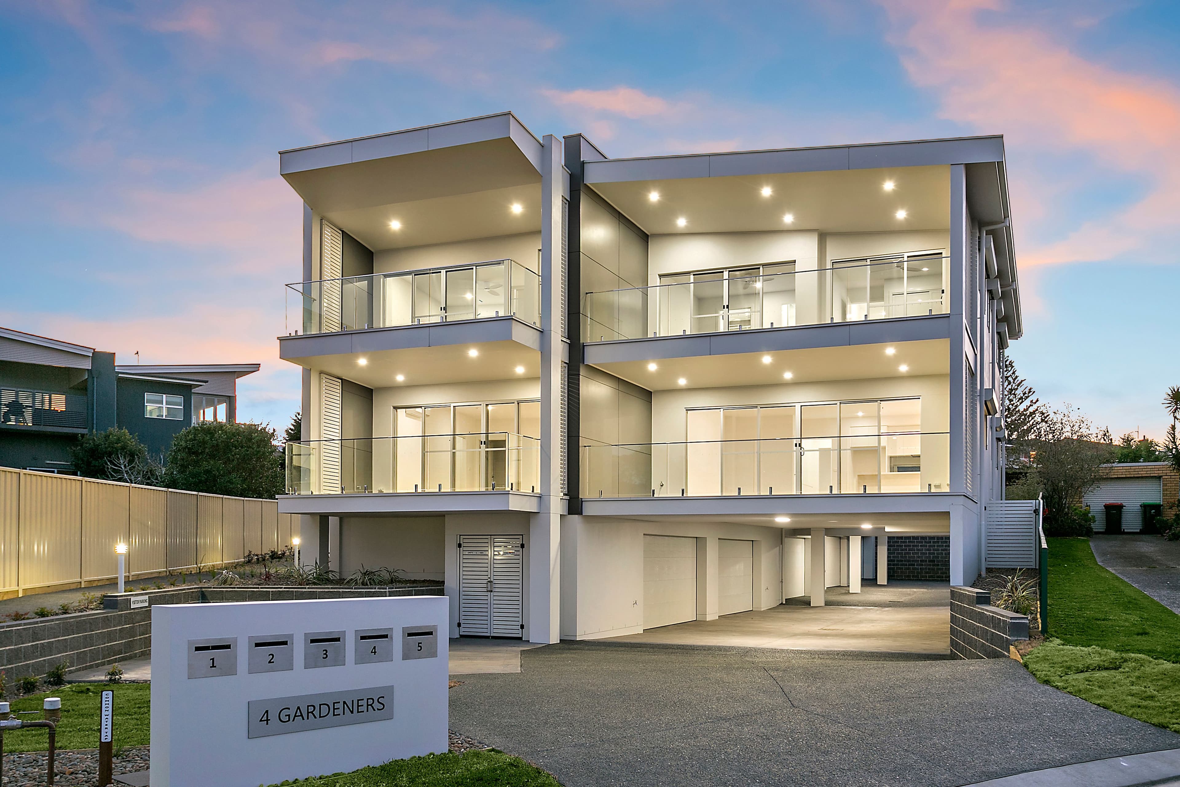 4 Gardeners Crescent, Shellharbour NSW 2529, Shellharbour - Image 1