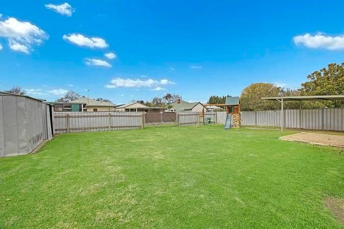 19 Union Street, Goulburn NSW 2580, Goulburn - Thumbnail 2