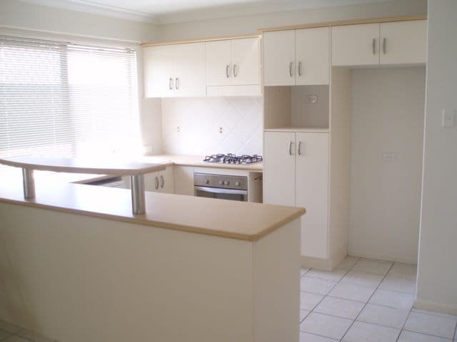 63 Estuary Parade, DOUGLAS QLD 4814, Douglas - Thumbnail 4