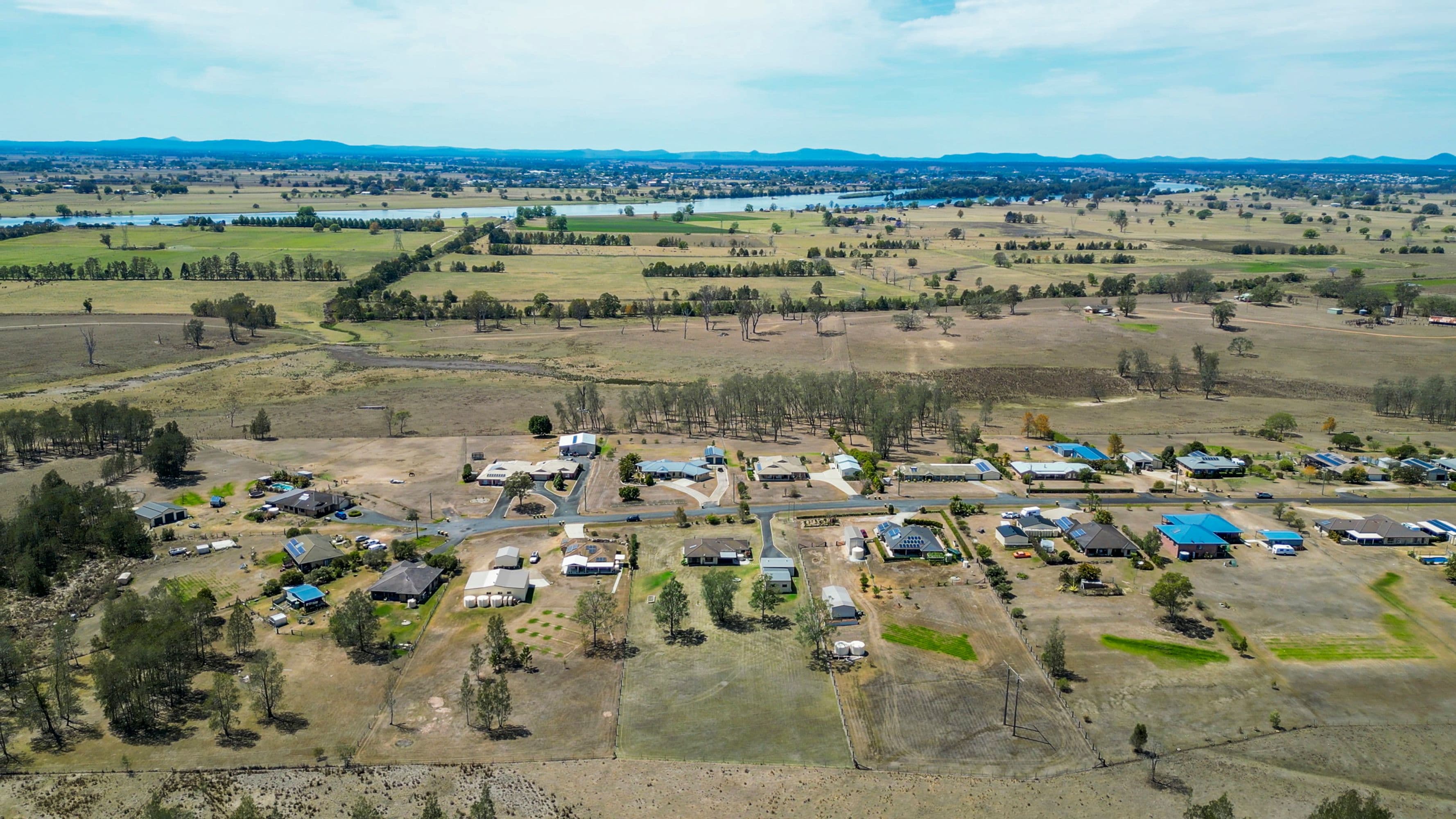 23 Grevillia Drive, Waterview Heights - Thumbnail 4