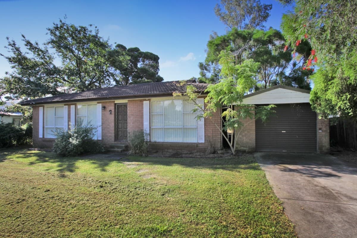 13 Thirlmere Way, TAHMOOR, Tahmoor - Thumbnail 3