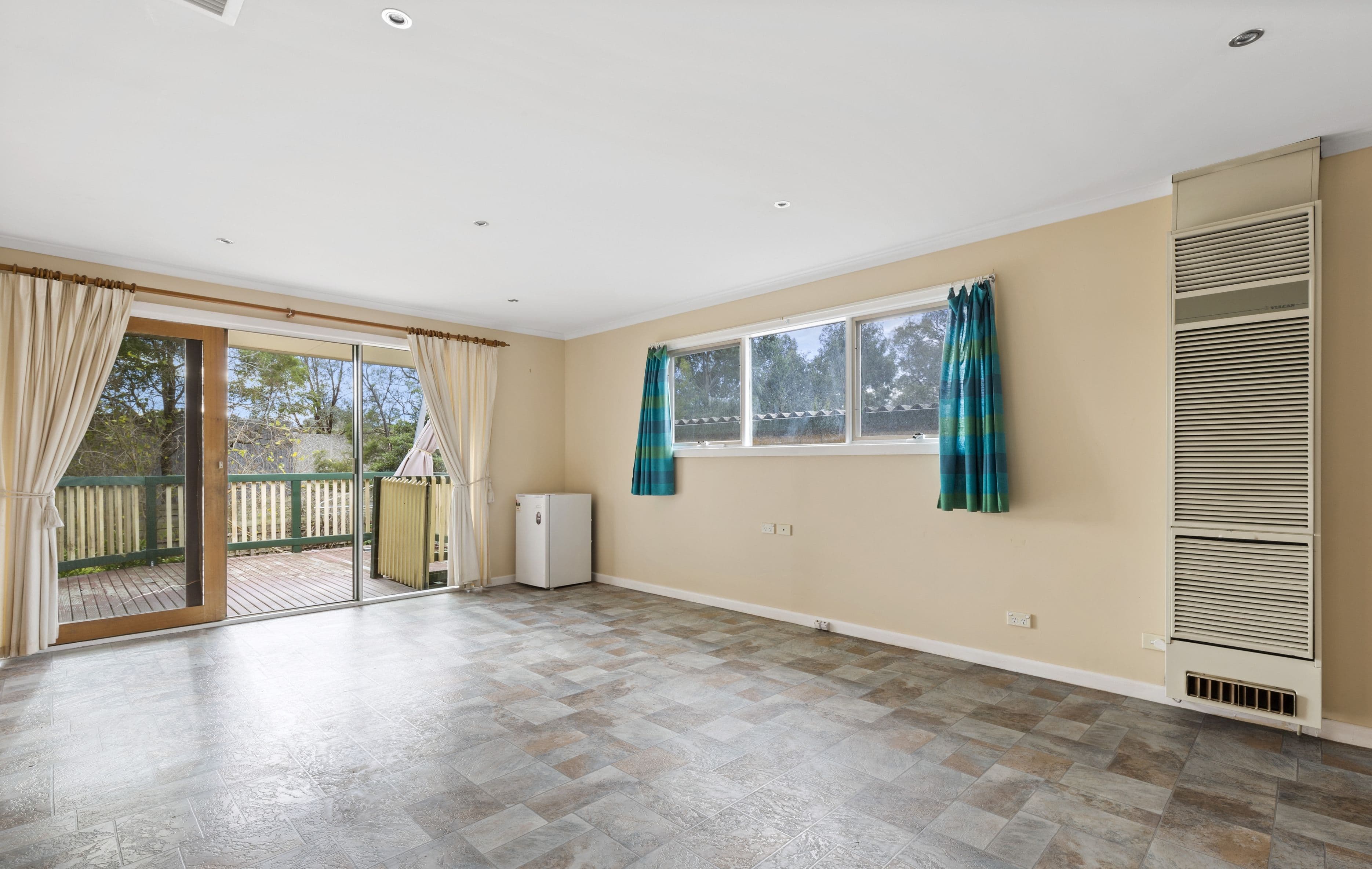 14 Eram Road, Box Hill North VIC 3129, Box Hill North - Thumbnail 3
