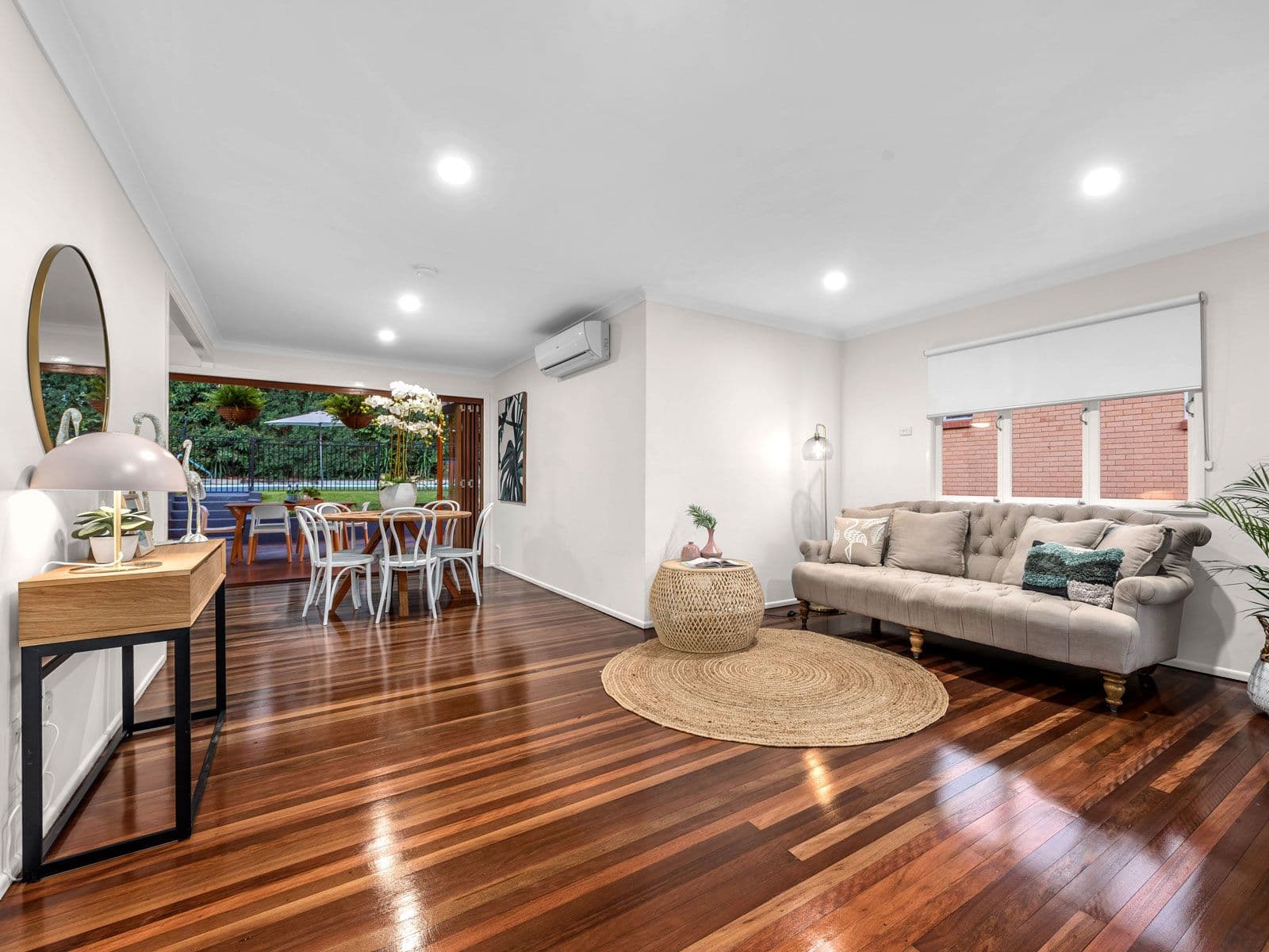 21 Joachim Street, Holland Park West QLD 4121, Holland Park West - Thumbnail 2