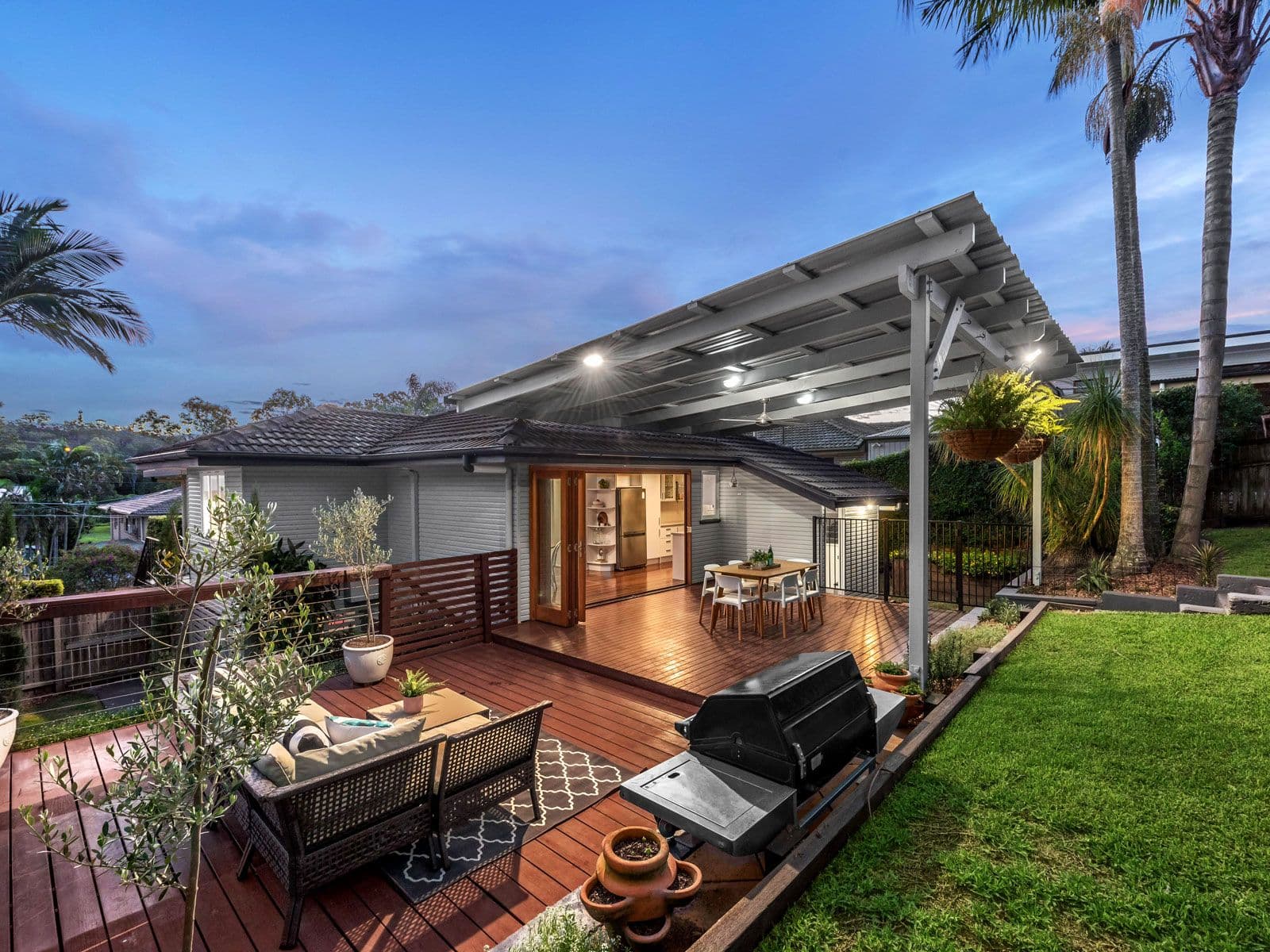 21 Joachim Street, Holland Park West QLD 4121, Holland Park West - Thumbnail 3