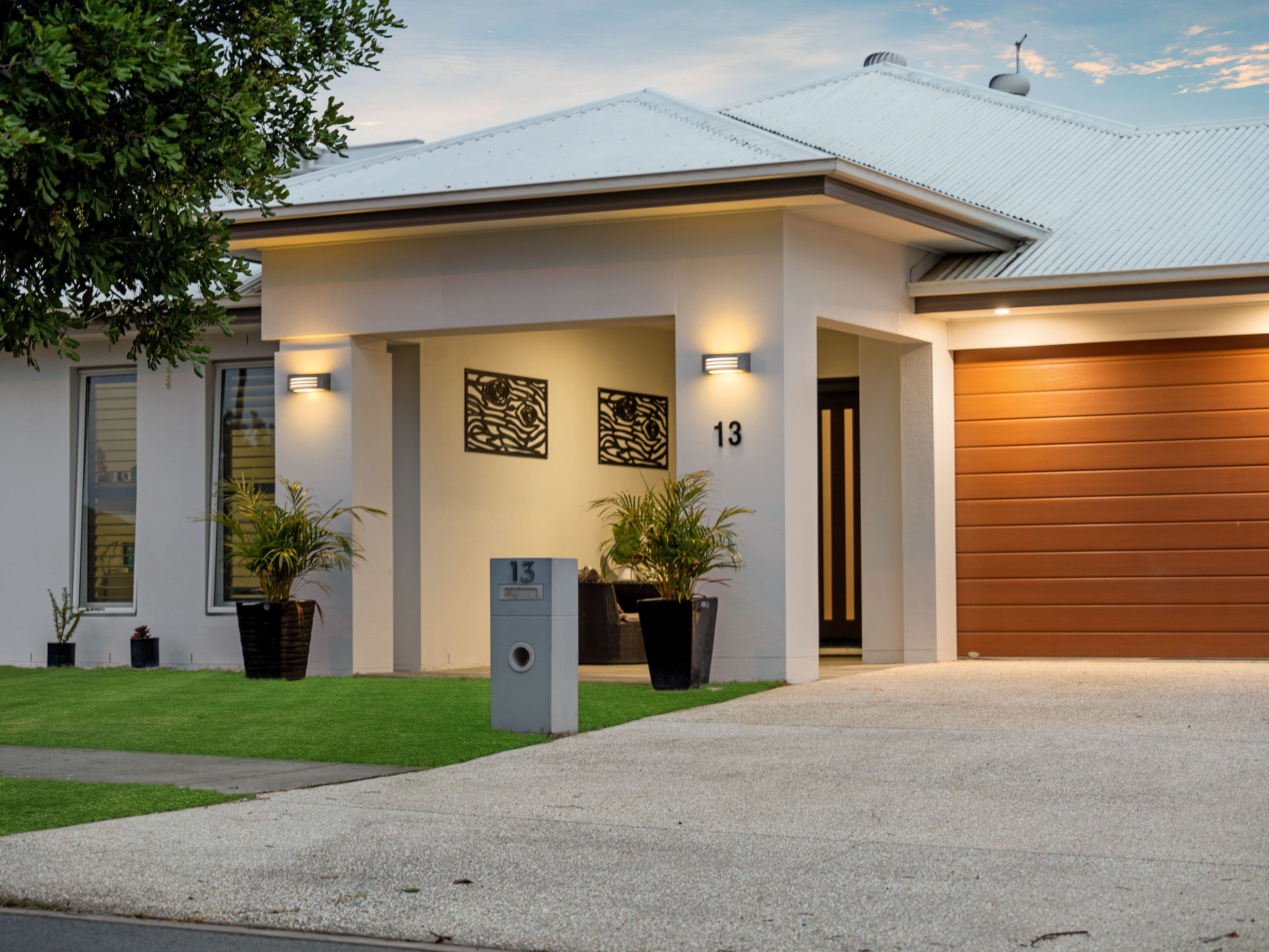 13 Barrams Road, South Ripley QLD 4306, South Ripley - Thumbnail 2