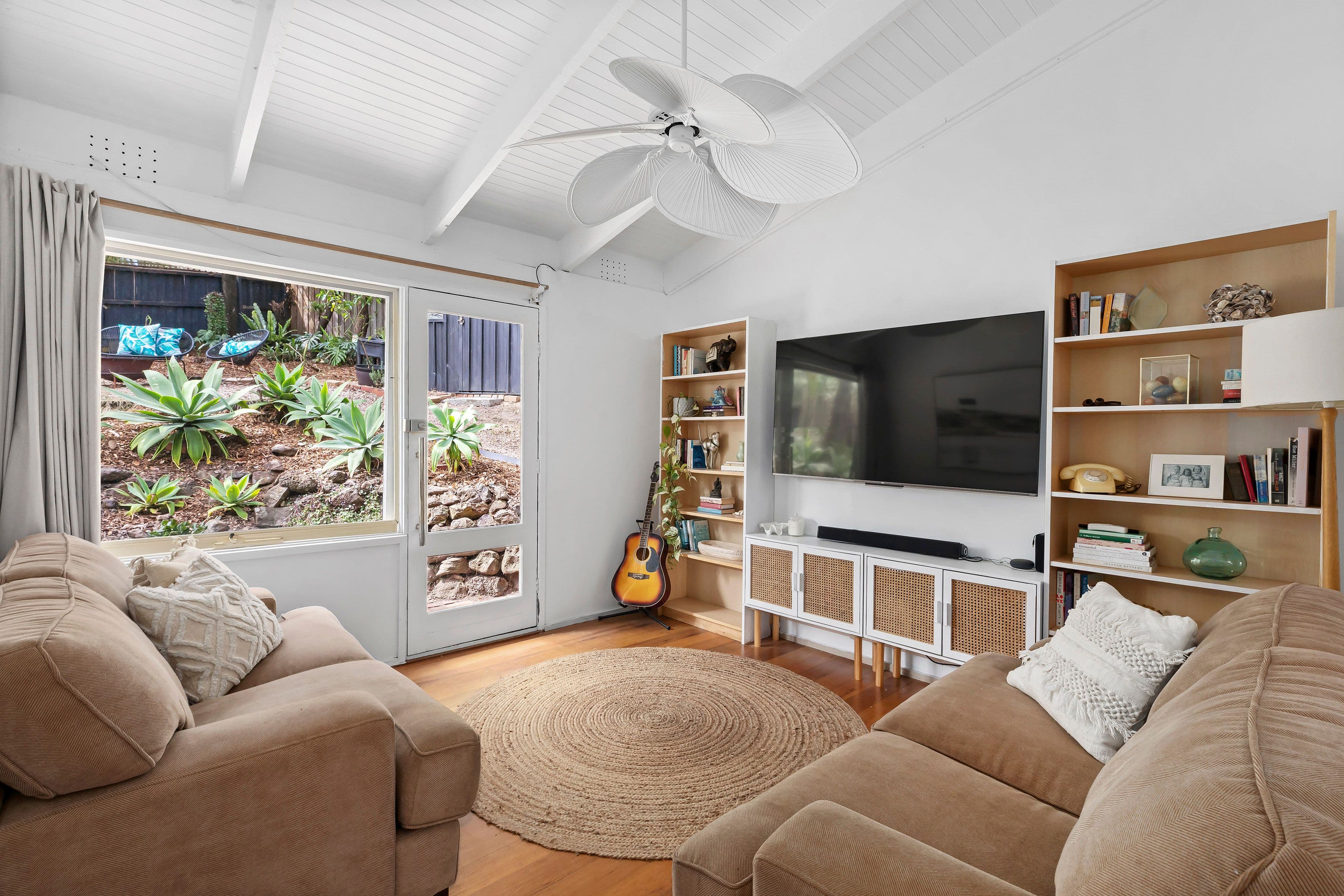 18 Milborne Crescent, Eltham VIC 3095, Eltham - Thumbnail 6