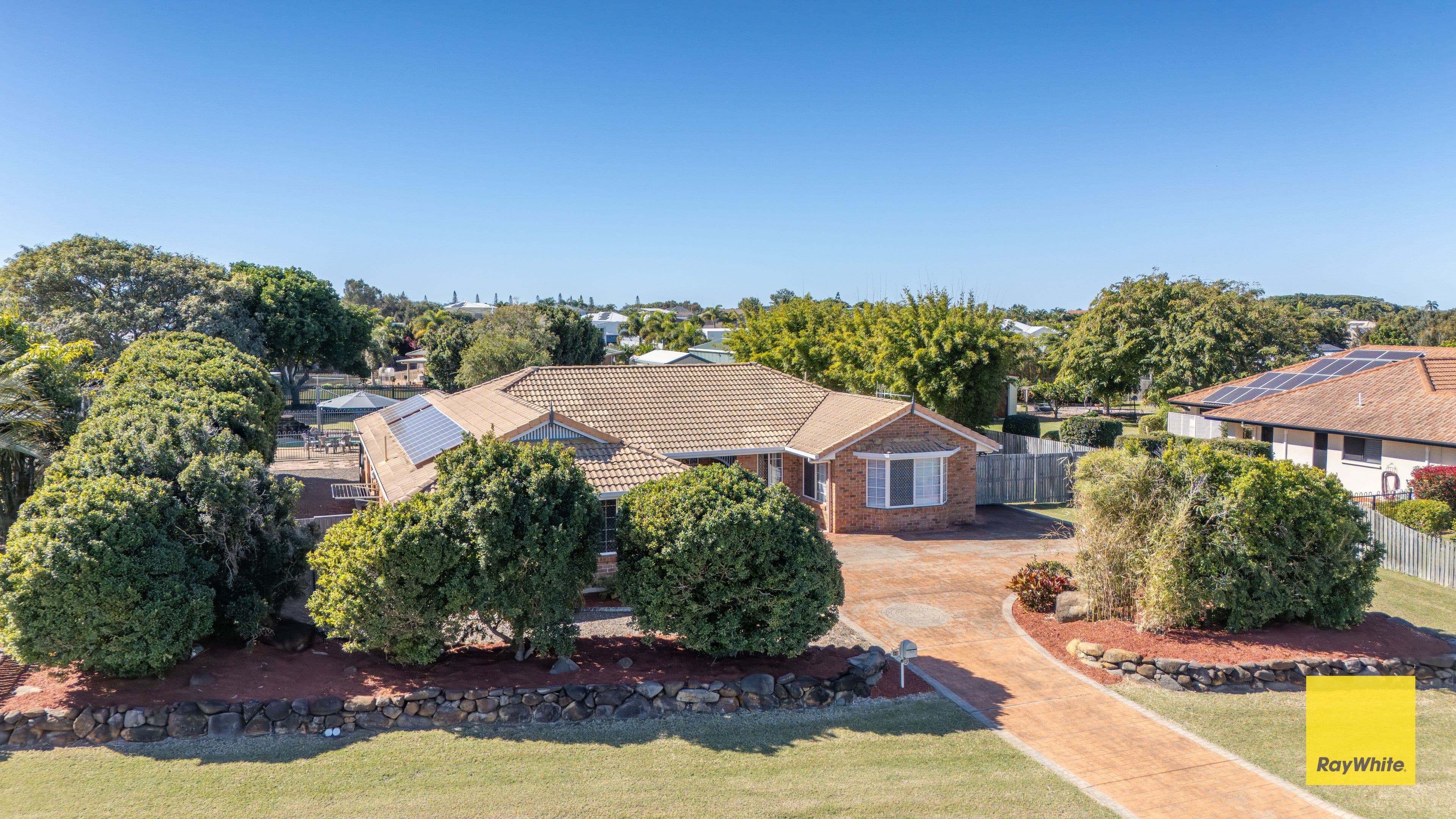 10 Coral Cove Drive, Coral Cove QLD 4670, Coral Cove - Thumbnail 7