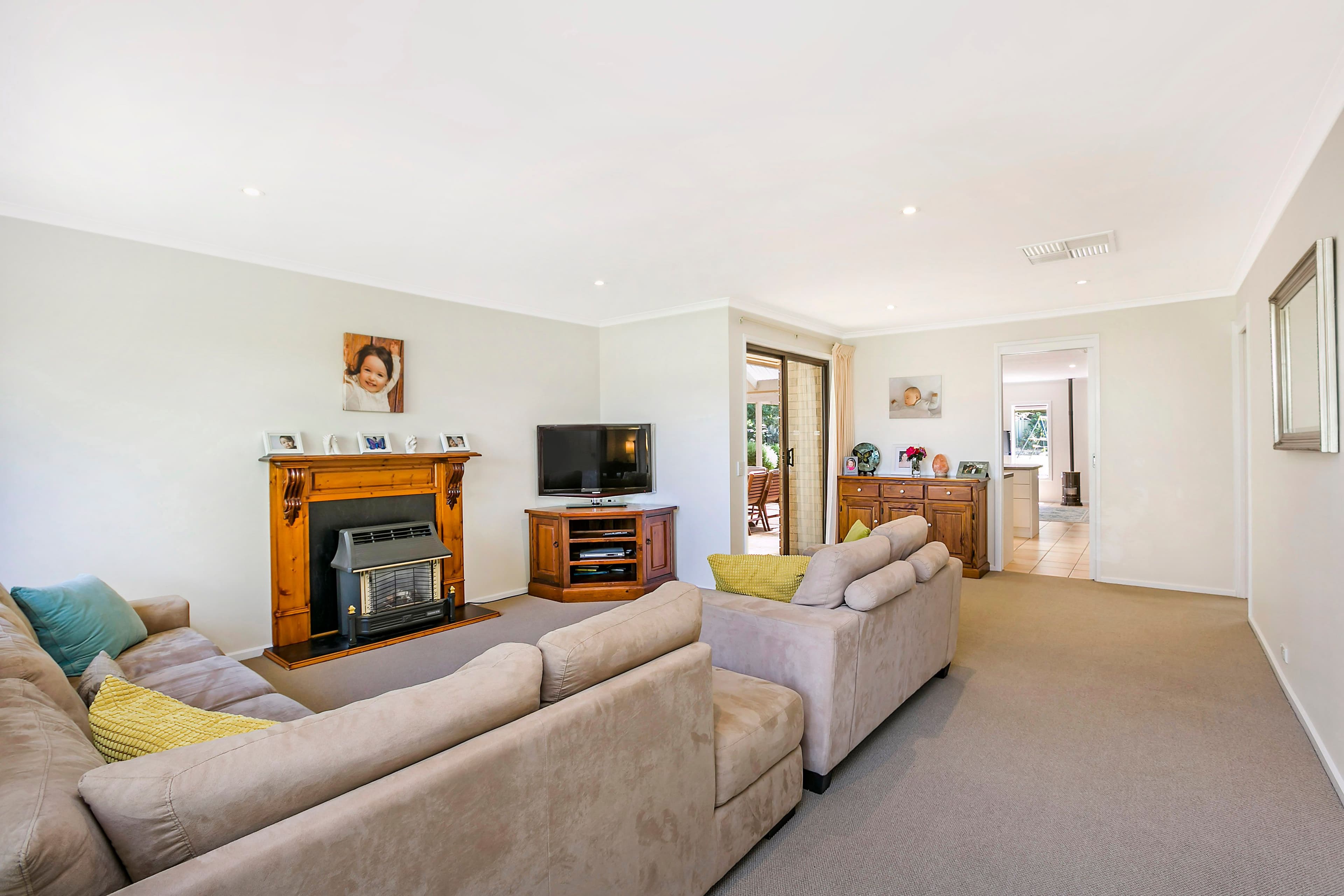 11 Austin Court, Trott Park SA 5158, Trott Park - Thumbnail 7