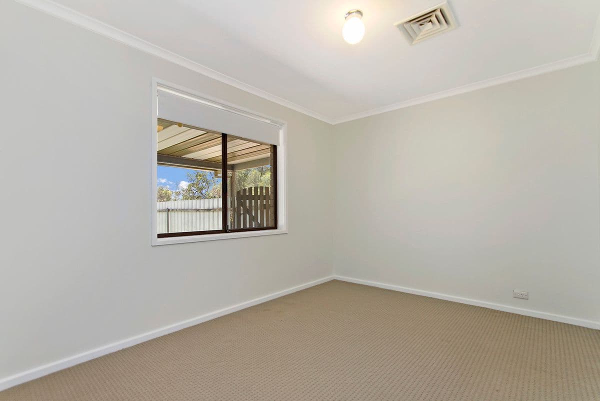 39 Williams Road, Two Wells SA 5501, Two Wells - Thumbnail 3