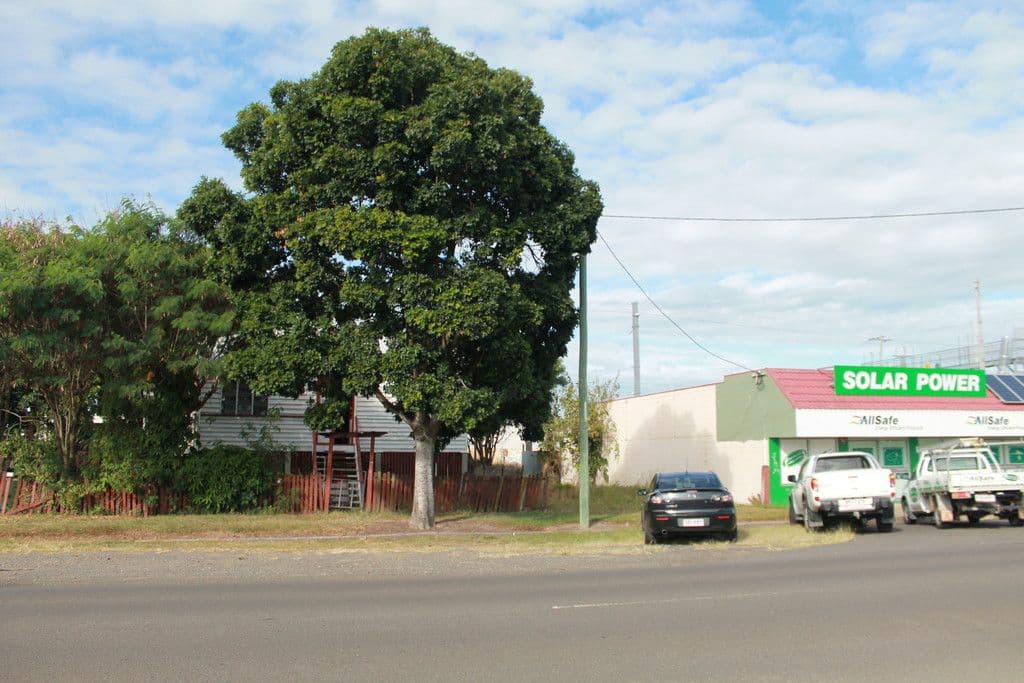 22 Burrum Street, Bundaberg West QLD 4670, Bundaberg West - Thumbnail 3