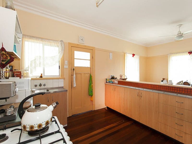25 Pembroke Road, COORPAROO QLD 4151, Coorparoo - Thumbnail 6