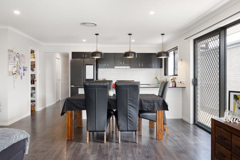 70 Creekview Court, Lawnton - Thumbnail 4