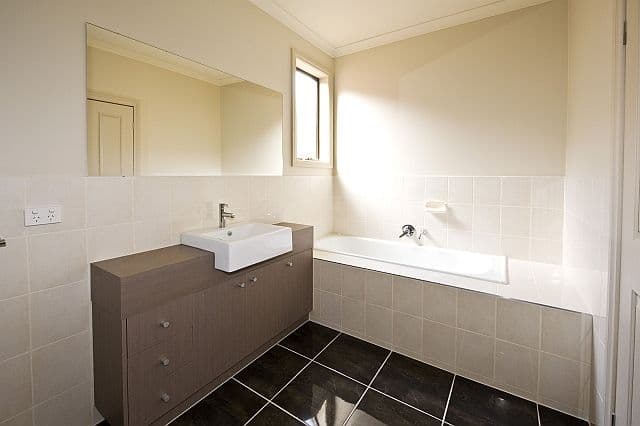 15  Cobb Street, SOUTH MORANG VIC 3752, South Morang - Thumbnail 6