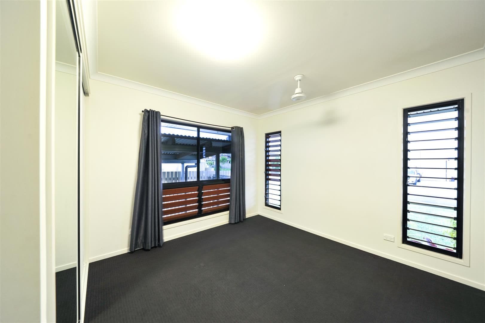 8 Calista Court, PROSERPINE QLD 4800, Proserpine - Thumbnail 8