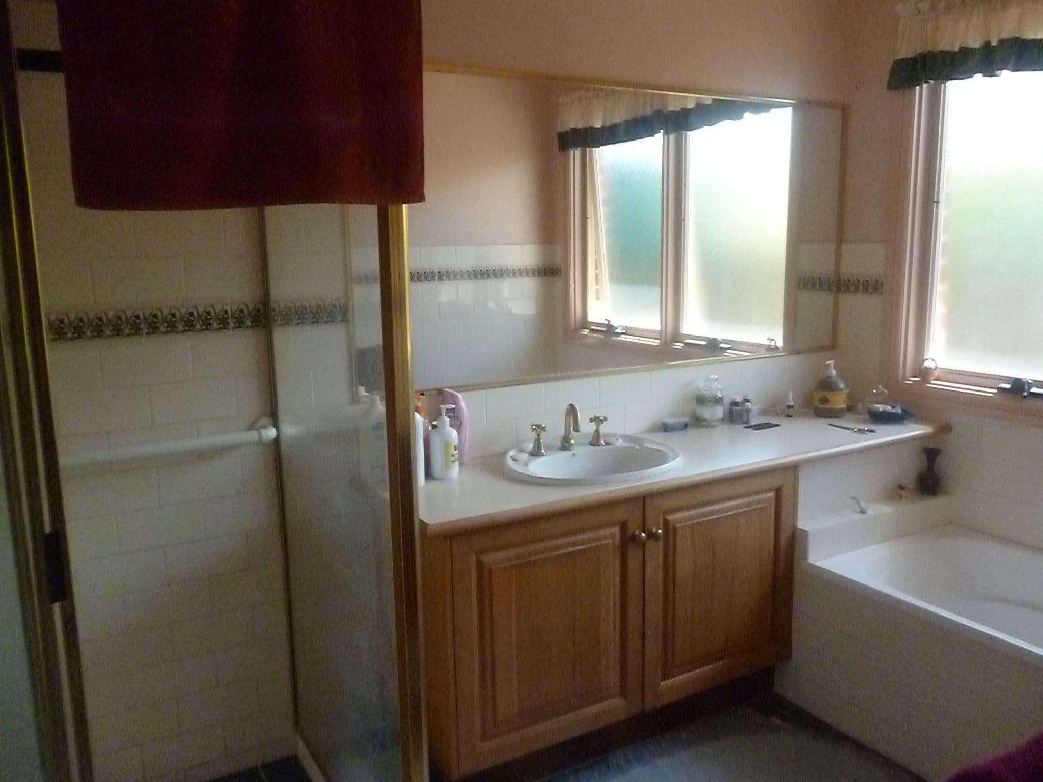 2 Trent Court, SANDSTONE POINT QLD 4511, Sandstone Point - Thumbnail 4