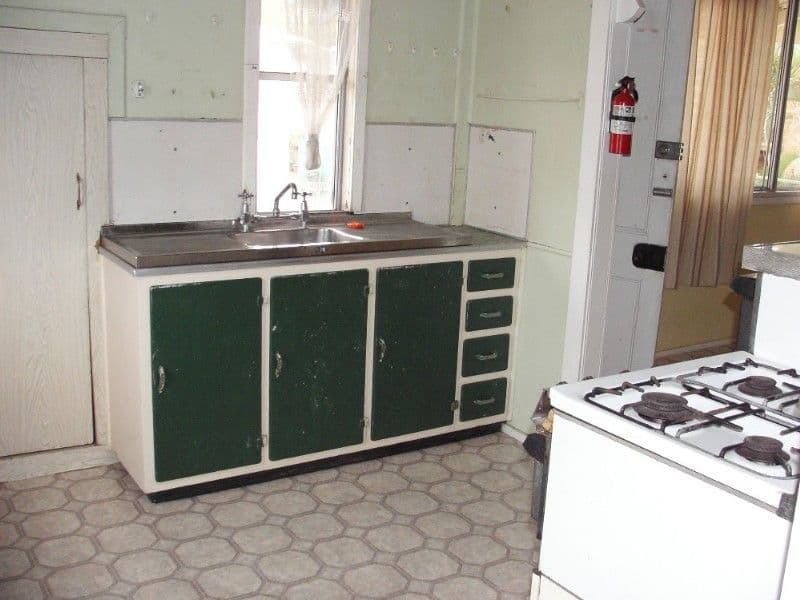 60 Upper Dawson Road, ALLENSTOWN QLD 4700, Allenstown - Thumbnail 3