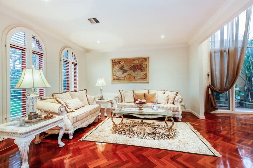 20 Robins Avenue, Reservoir VIC 3073, Reservoir - Thumbnail 2