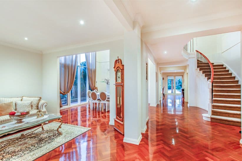 20 Robins Avenue, Reservoir VIC 3073, Reservoir - Thumbnail 4