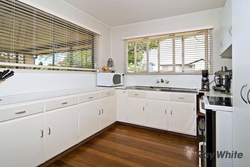 8 Brewster Street, STAFFORD HEIGHTS QLD 4053, Stafford Heights - Thumbnail 7