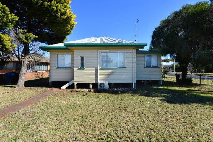49 Drayton Road, HARRISTOWN QLD 4350, Harristown - Image 1