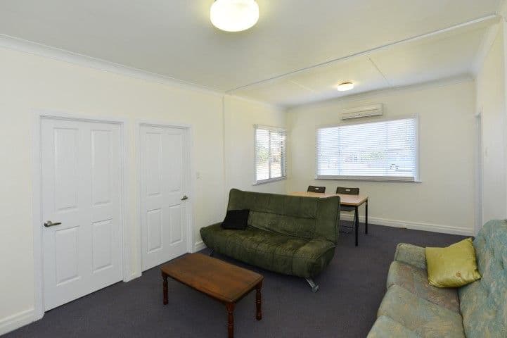 49 Drayton Road, HARRISTOWN QLD 4350, Harristown - Thumbnail 6