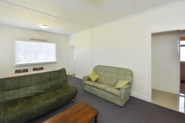 49 Drayton Road, HARRISTOWN QLD 4350, Harristown - Thumbnail 7
