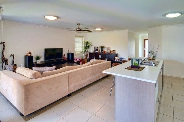 7 Maplespring Street, SIPPY DOWNS QLD 4556, Sippy Downs - Thumbnail 4