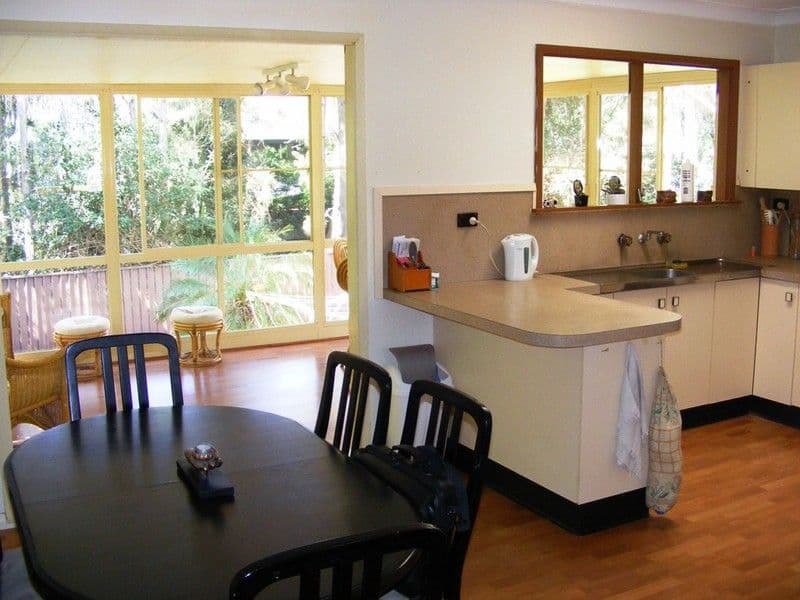 6 Wombat Street, BERKELEY VALE NSW 2261, Berkeley Vale - Thumbnail 2