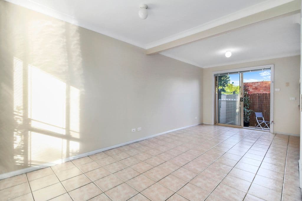 2 Calabro Avenue, Liverpool NSW 2170, Liverpool - Thumbnail 4