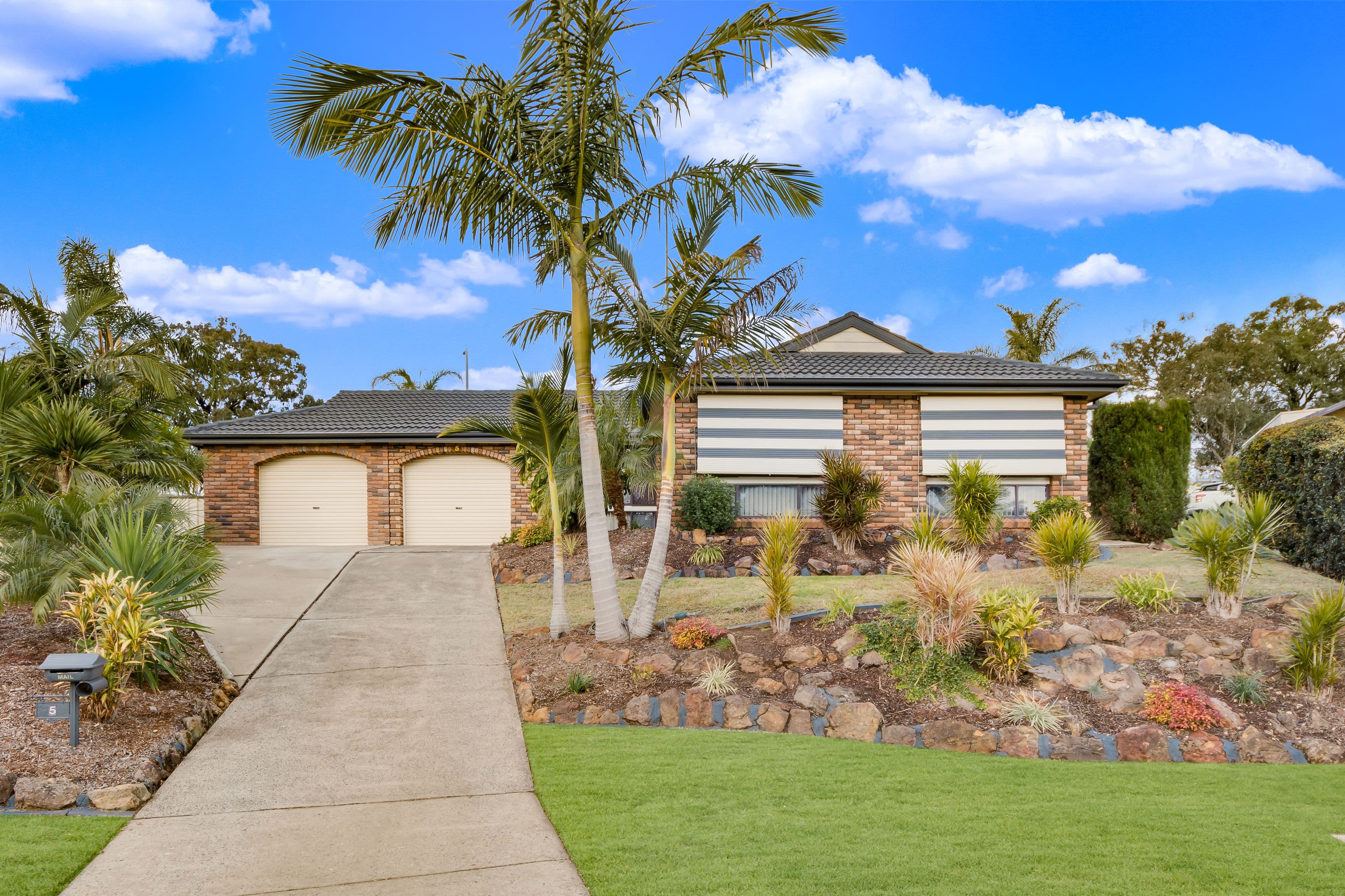 5 Pipit Place, Ingleburn - Image 1