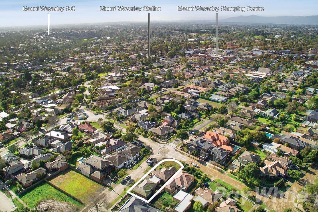 9 Woodstock Road, Mount Waverley VIC 3149, Mount Waverley - Thumbnail 2