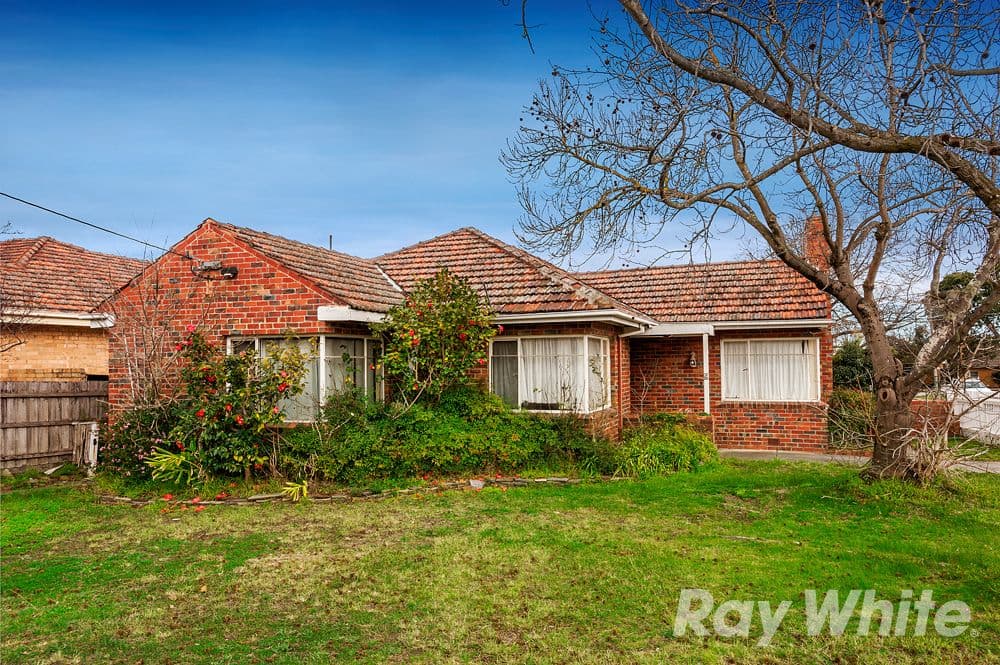 9 Woodstock Road, Mount Waverley VIC 3149, Mount Waverley - Thumbnail 3