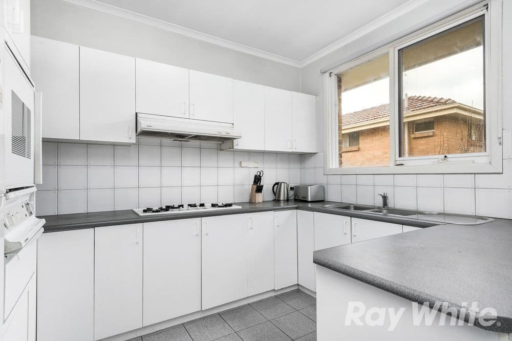9 Woodstock Road, Mount Waverley VIC 3149, Mount Waverley - Thumbnail 6
