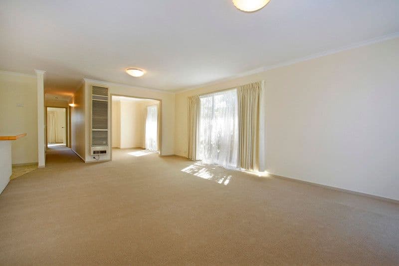 12  Third Avenue, ROSEBUD VIC 3939, Rosebud - Thumbnail 2