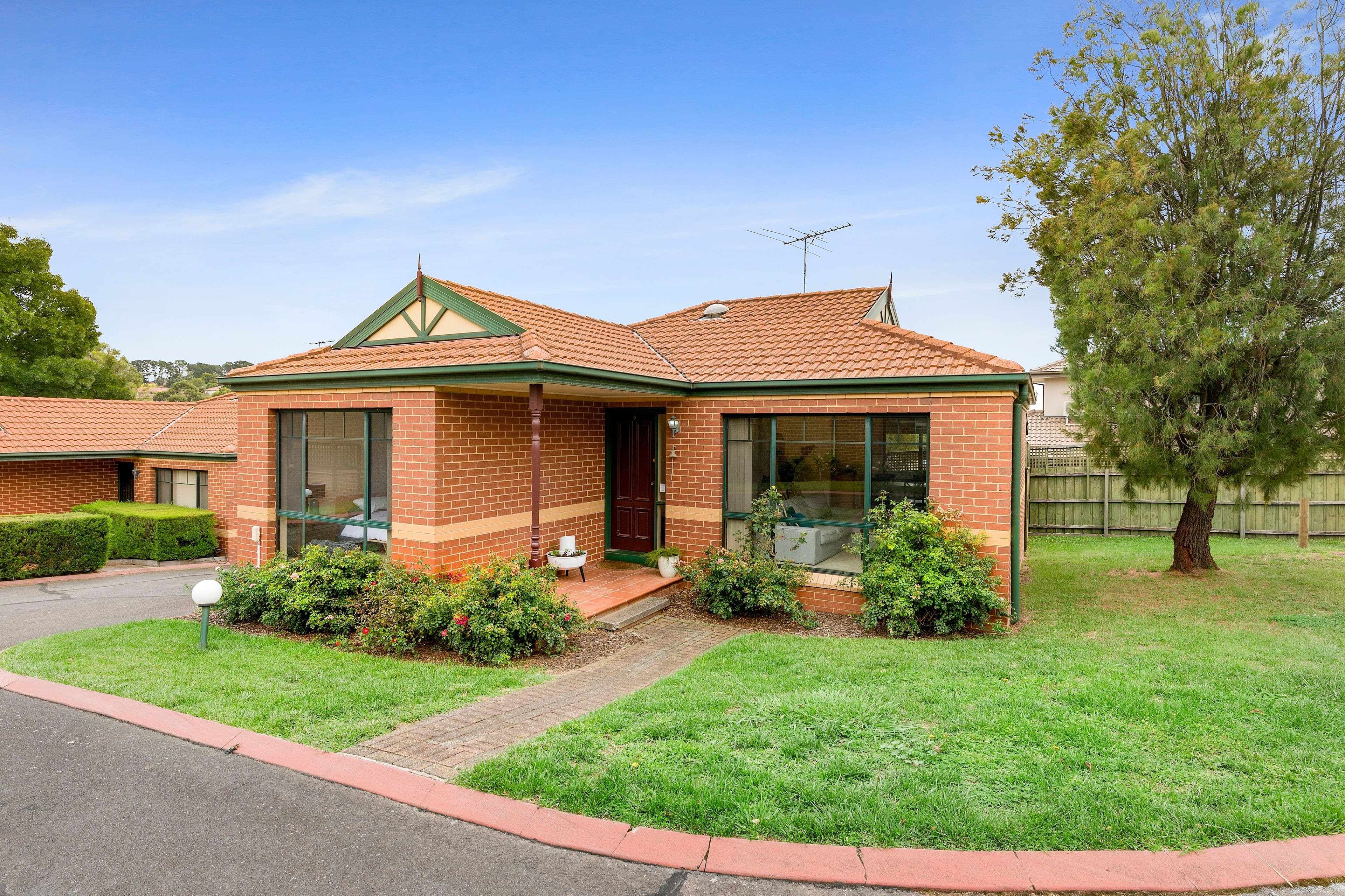 33 Leslie Street, Donvale VIC 3111, Donvale - Image 1